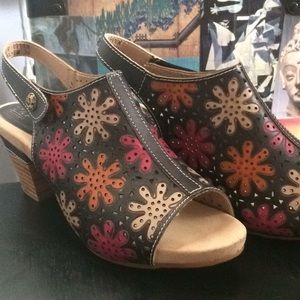 Spring Step L’Artiste Floral Leather Heels
